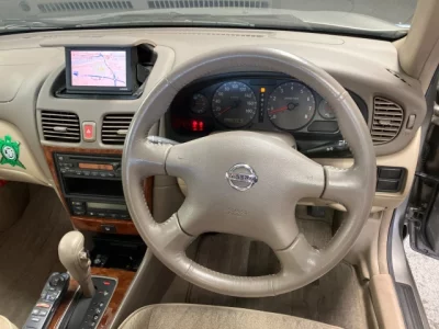 Nissan SYLPHY  с аукциона в Японии