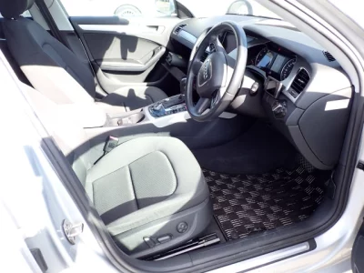 Audi A4  с аукциона в Японии