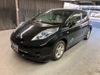 Nissan LEAF лот № 1055 оценка 3.5  с аукциона в Японии 4