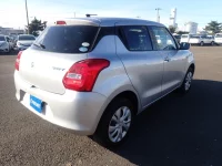 Suzuki SWIFT лот № 25013 оценка 3.5  с аукциона в Японии 6