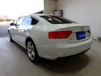 Audi A5 лот № 33522 оценка 4  с аукциона в Японии 1