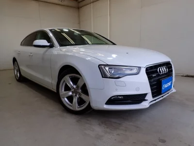 Audi A5  с аукциона в Японии