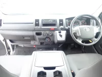 Toyota REGIUS ACE VAN лот № 25012 оценка 3.5  с аукциона в Японии 2