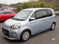 Toyota PORTE лот № 33526 оценка 3.5  с аукциона в Японии 6