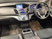 Honda ODYSSEY лот № 1059 оценка R  с аукциона в Японии 3