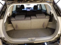 Toyota PRIUS ALPHA лот № 28026 оценка R  с аукциона в Японии 8