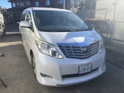 Toyota ALPHARD  с аукциона в Японии