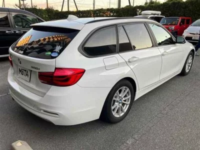 BMW 3-Series  с аукциона в Японии