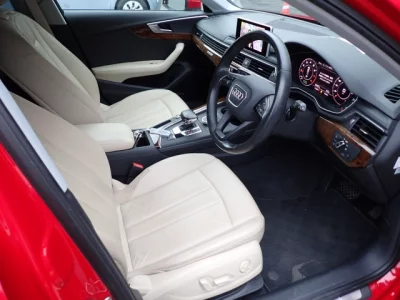 Audi A4  с аукциона в Японии