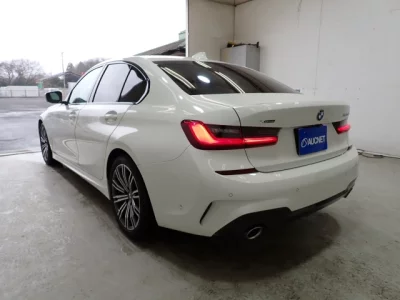 BMW 3-Series  с аукциона в Японии