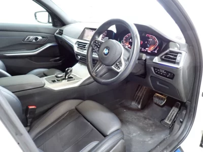 BMW 3-Series  с аукциона в Японии