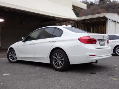 BMW 3-Series  с аукциона в Японии