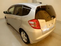 Honda FIT лот № 28079 оценка R  с аукциона в Японии 3