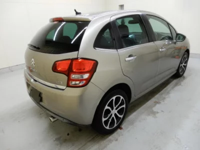 Citroen C3  с аукциона в Японии