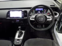 Honda FIT лот № 10169 оценка 3.5  с аукциона в Японии 4