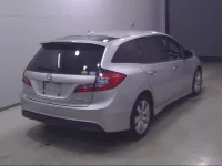 Honda JADE лот № 10175 оценка 3.5  с аукциона в Японии 2