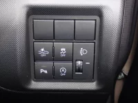 Daihatsu ROCKY лот № 25100 оценка 4  с аукциона в Японии 9