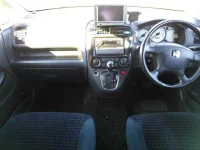 Honda STREAM лот № 8096 оценка 3.5  с аукциона в Японии 7