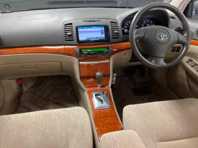 Toyota PREMIO  с аукциона в Японии
