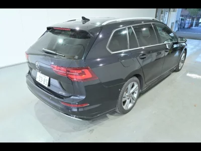 Volkswagen GOLF VARIANT  с аукциона в Японии