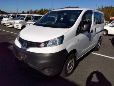 Nissan NV200  с аукциона в Японии