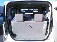 Nissan CUBECUBIC лот № 8136 оценка R  с аукциона в Японии 9