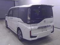 Honda STEP WAGON лот № 10228 оценка 3  с аукциона в Японии 3