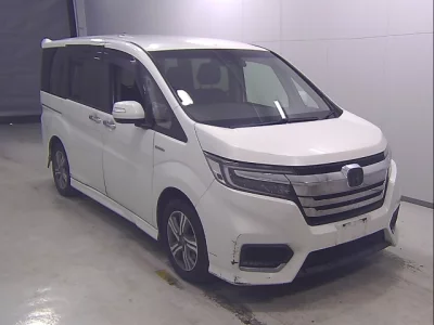 Honda STEP WAGON  с аукциона в Японии