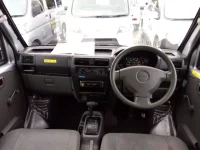 Nissan CLIPPER VAN лот № 25215 оценка 3.5  с аукциона в Японии 2