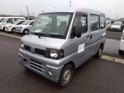 Nissan CLIPPER VAN