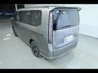 Honda STEP WAGON лот № 20107 оценка 4.5  с аукциона в Японии 3