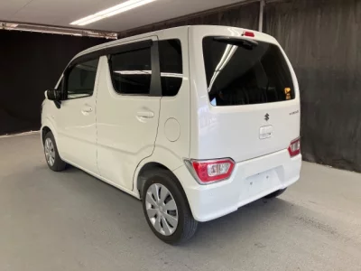 Suzuki WAGON R  с аукциона в Японии