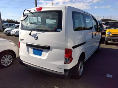 Nissan NV200  с аукциона в Японии
