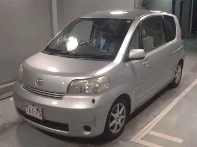 Toyota PORTE