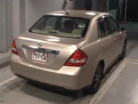Nissan TIIDA LATIO лот № 8367 оценка 3  с аукциона в Японии 4