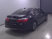 Honda ACCORD лот № 10324 оценка 4  с аукциона в Японии 2