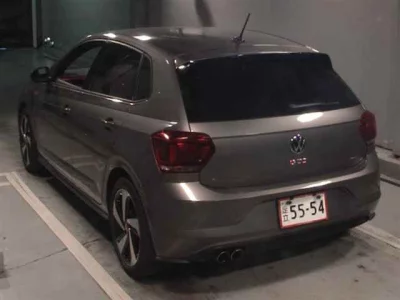 Volkswagen POLO  с аукциона в Японии