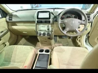 Honda CR-V лот № 20203 оценка 3  с аукциона в Японии 4