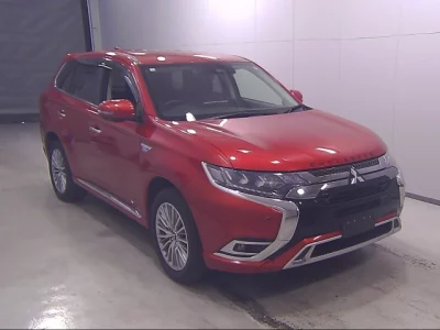 Mitsubishi OUTLANDER PHEV  с аукциона в Японии