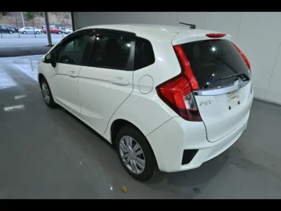 Honda FIT  с аукциона в Японии