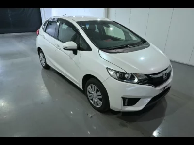 Honda FIT  с аукциона в Японии