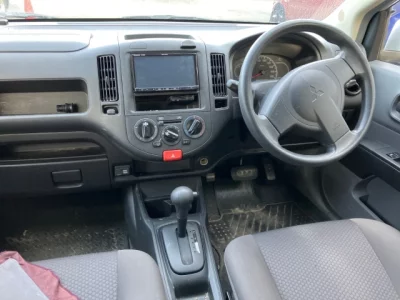 Mitsubishi LANCER VAN