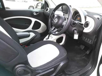 Smart FORTWO  с аукциона в Японии