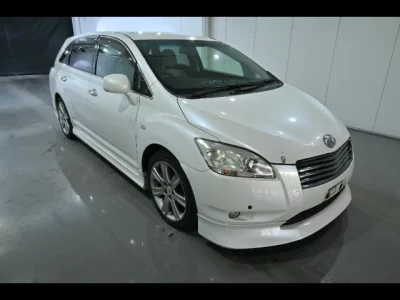 Toyota MARK X ZIO  с аукциона в Японии