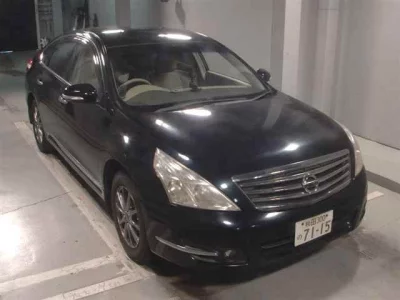 Nissan TEANA  с аукциона в Японии