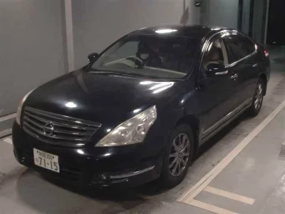 Nissan TEANA  с аукциона в Японии