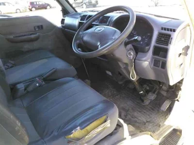 Mazda BONGO  с аукциона в Японии