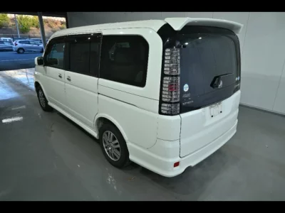 Honda STEP WAGON  с аукциона в Японии