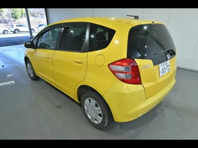 Honda FIT  с аукциона в Японии