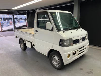 Nissan CLIPPER TRUCK
